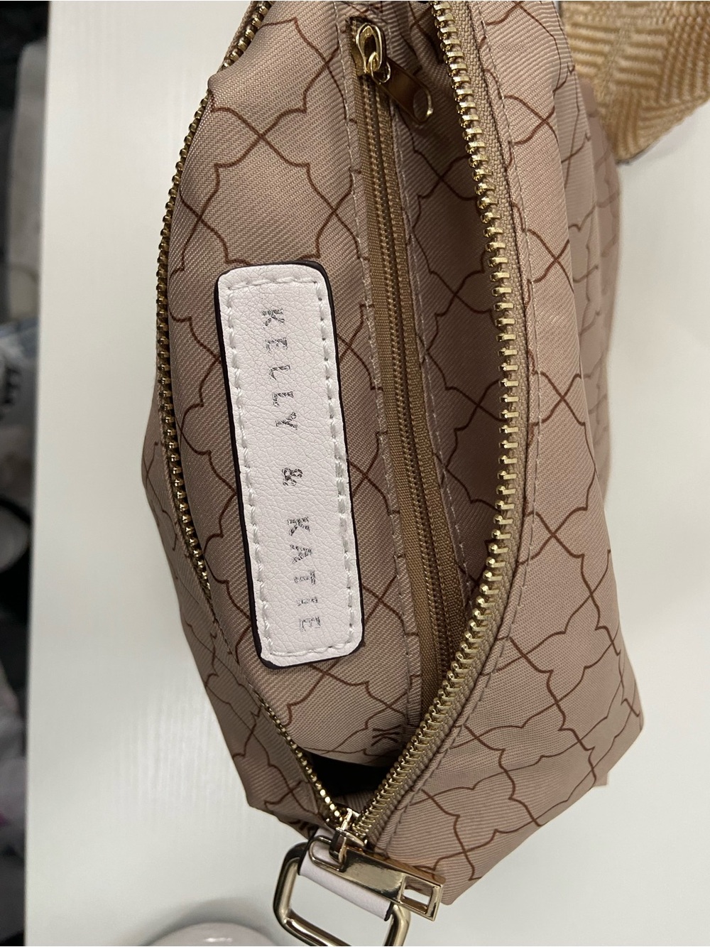 NWOT Kelly & Katie Straw hobo Shoulder/Crossbody Two Compartments insert Bag - Picture 14 of 16